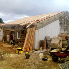 House reforms Azores